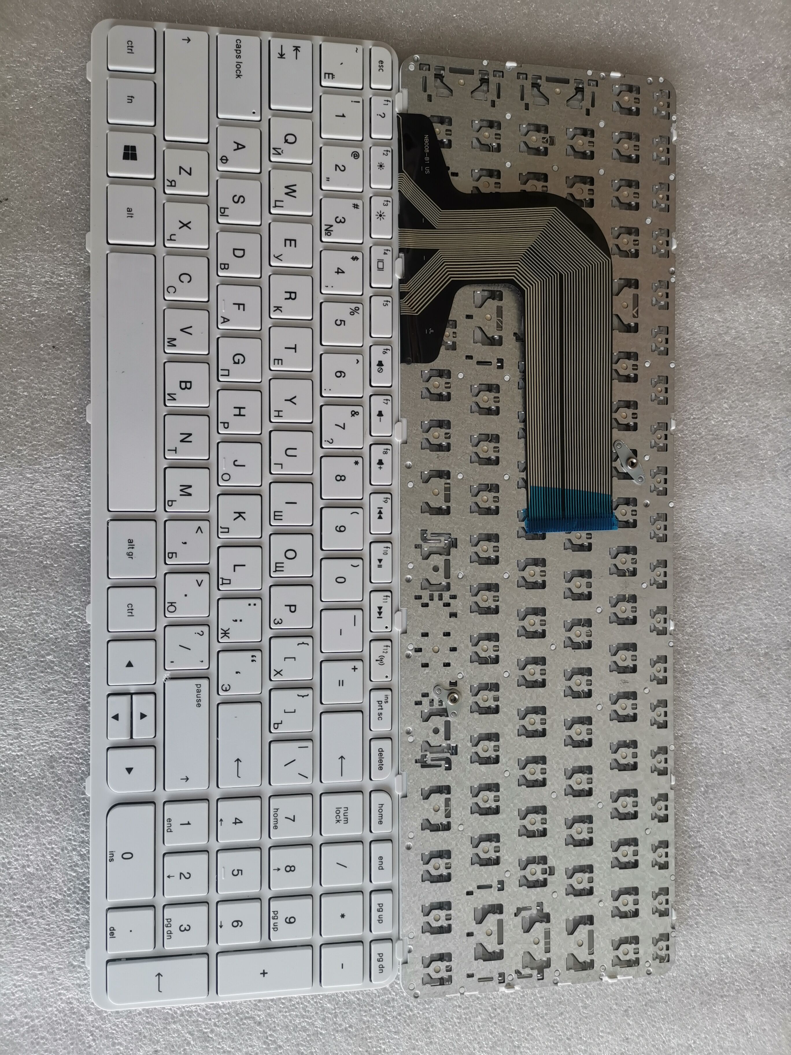 Picture of New Replacement Laptop Keyboard For HP 15-E/15-N/15-R/15-D WHITE FRAME BLACK (OEM) RU Layout